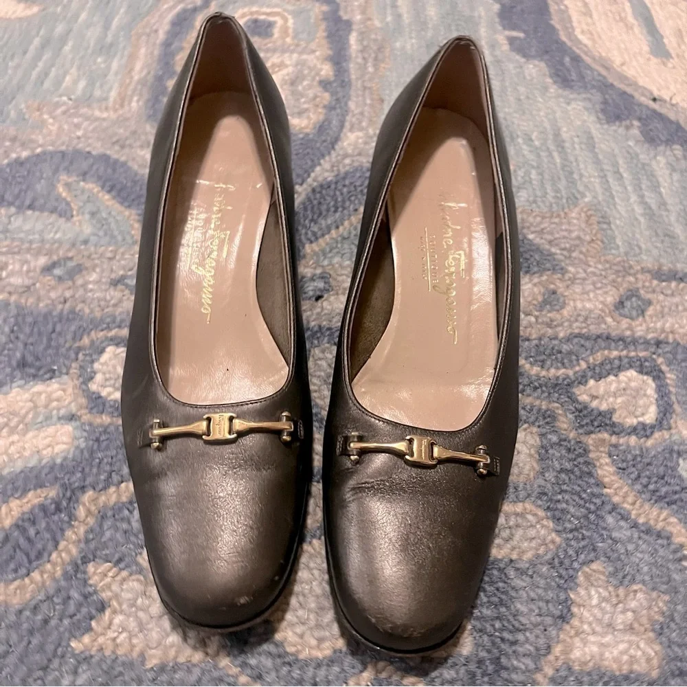 EUC Salvatore Ferragamo Heels - Picture 1 of 7